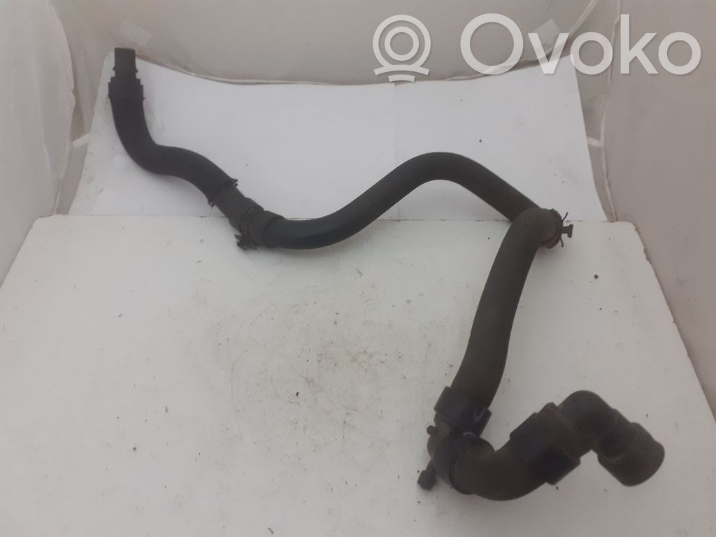 Peugeot 407 Engine coolant pipe/hose 