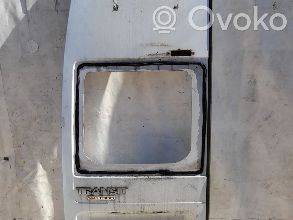 Ford Transit Aizmugurējās durvis 