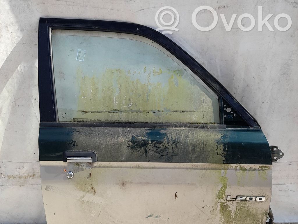 Mitsubishi L200 Puerta delantera 