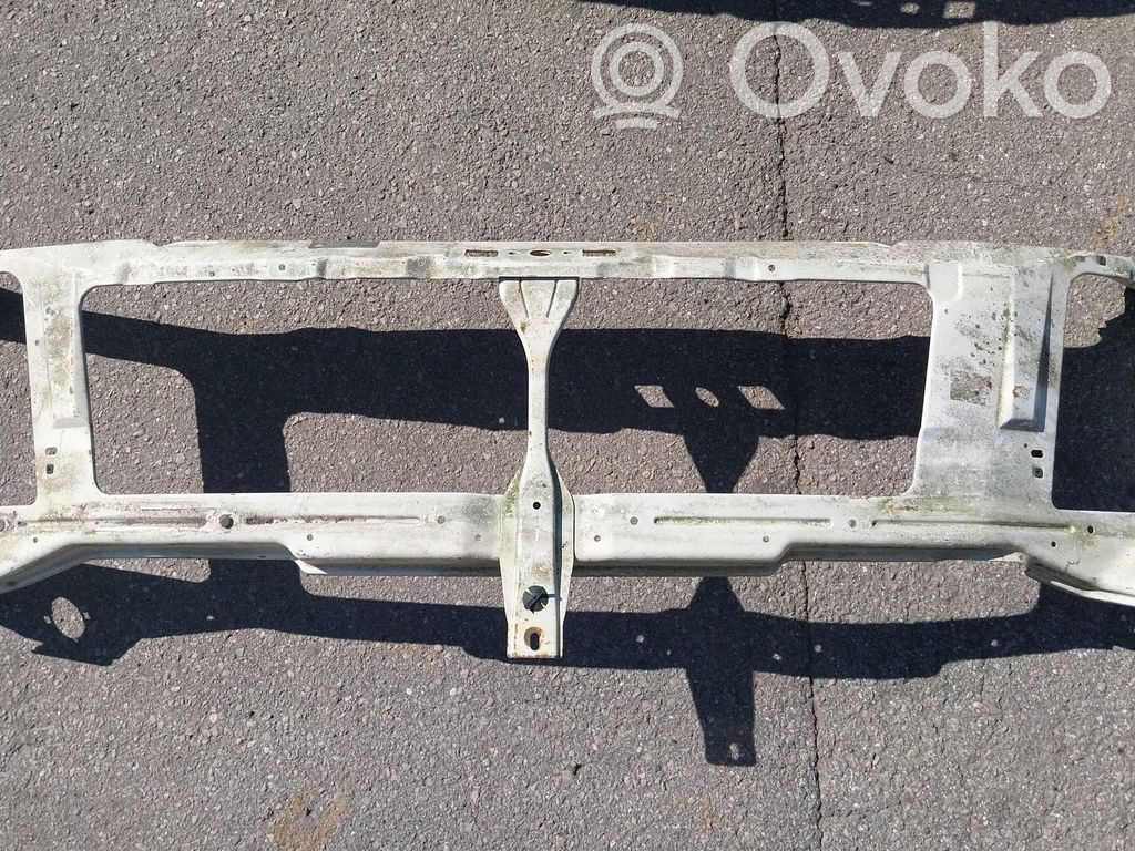 Volkswagen II LT Radiatoru panelis 