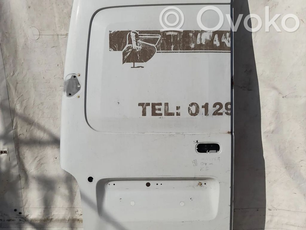 Renault Master II Aizmugurējās durvis 
