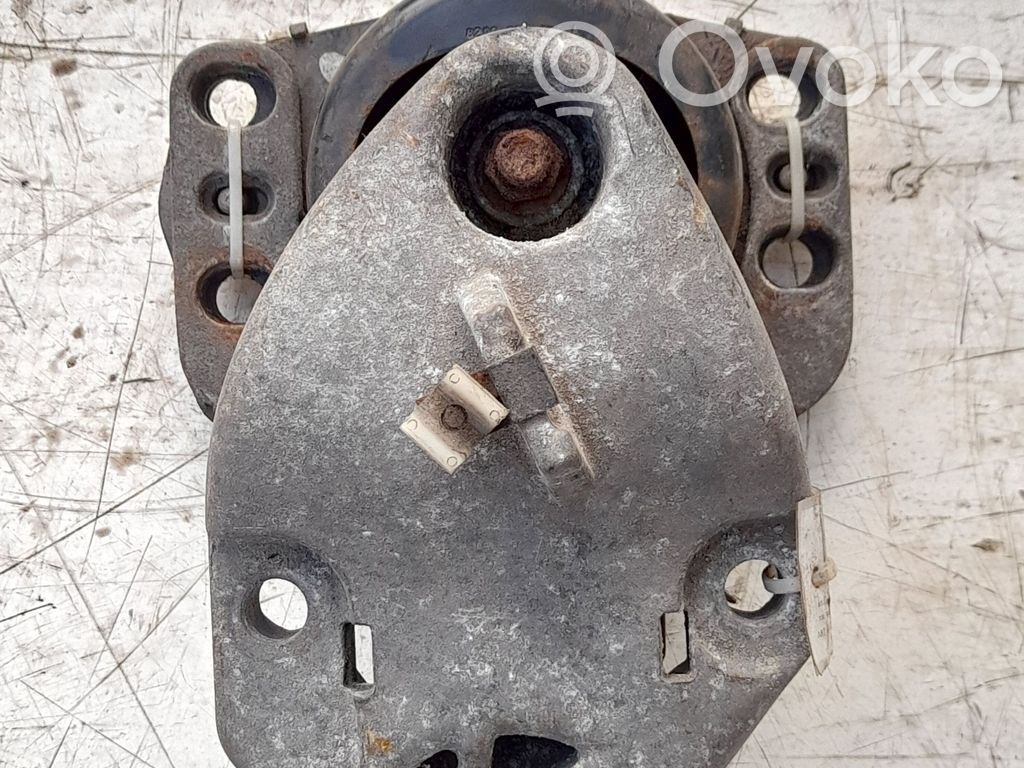Renault Master II Engine mounting bracket 
