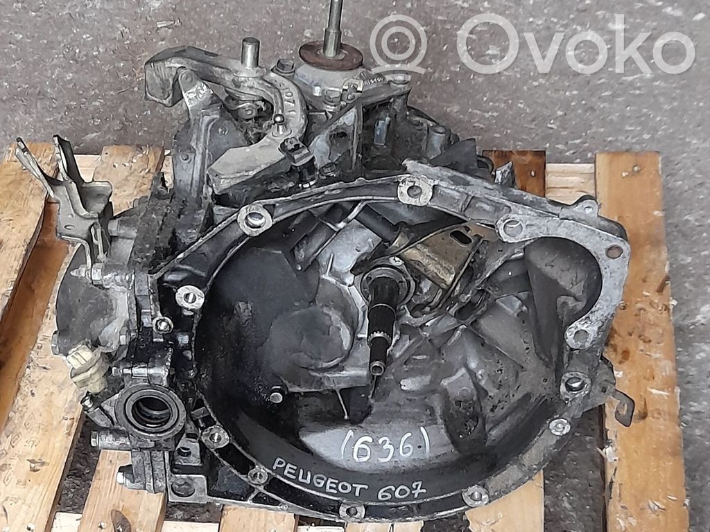 Peugeot 607 Caja de cambios manual de 6 velocidades 