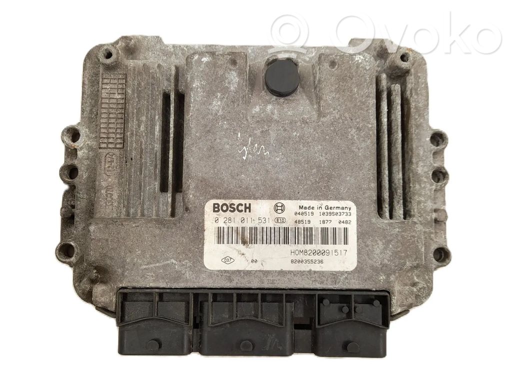 Renault Trafic II (X83) Engine control unit/module 