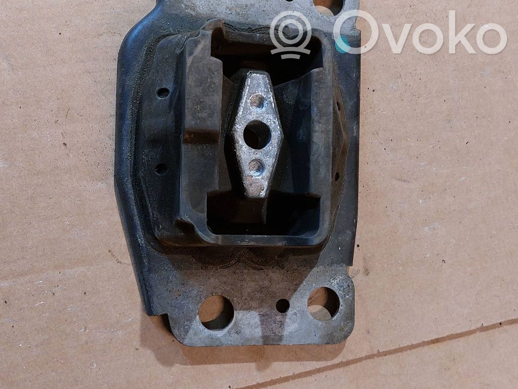 Ford Mondeo MK IV Wspornik / Mocowanie silnika 
