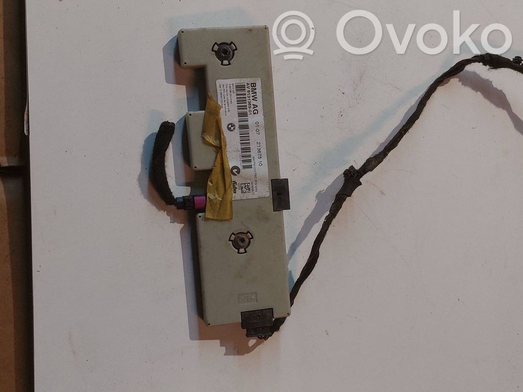 BMW 3 E90 E91 Antenos stiprintuvas 