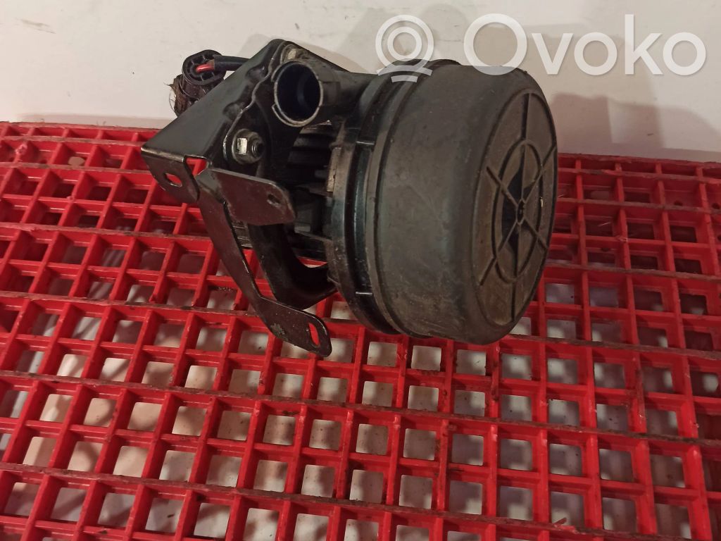 BMW 3 E46 Bomba de aire secundaria 