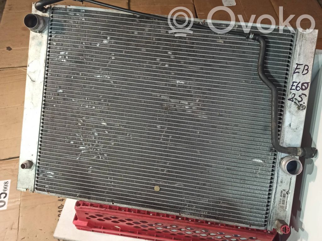 BMW 5 E60 E61 Radiateur de refroidissement 