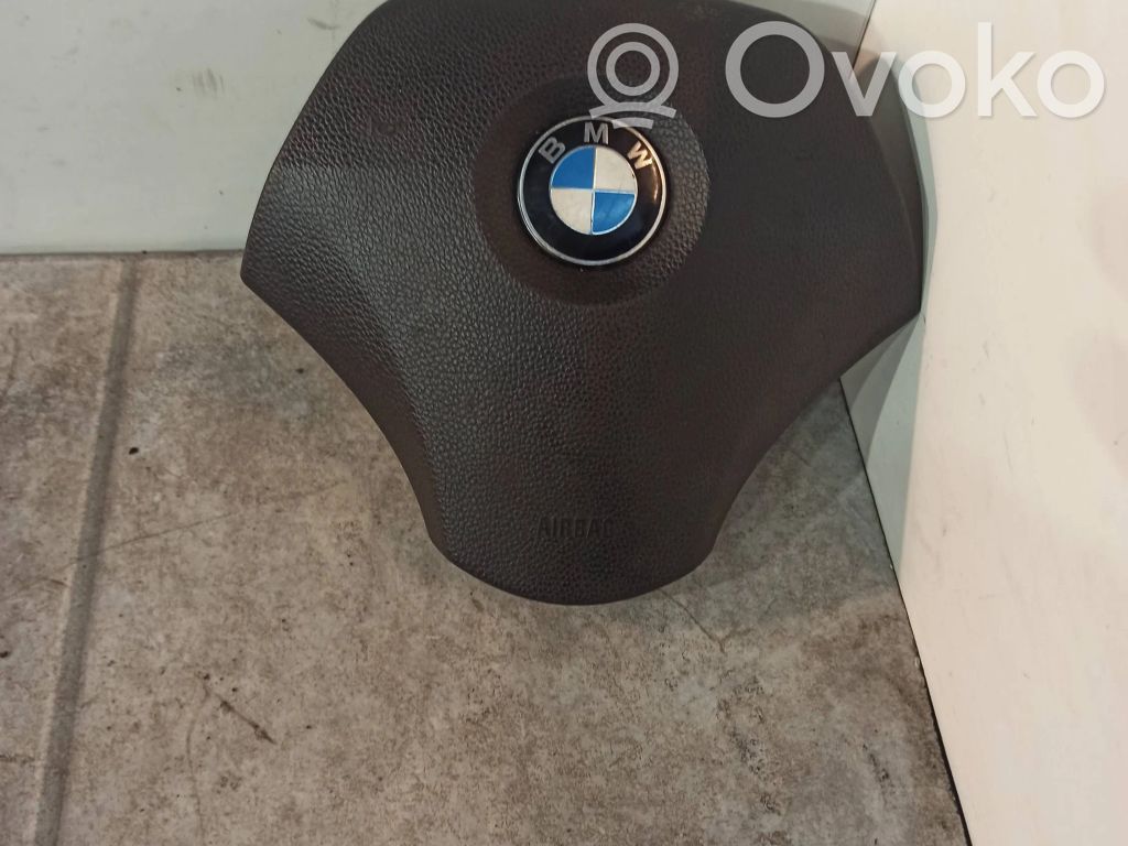 BMW 5 E60 E61 Vairo oro pagalvė 
