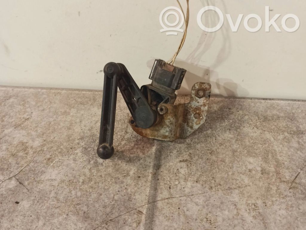 Ajovalon korkeusanturi   6776614