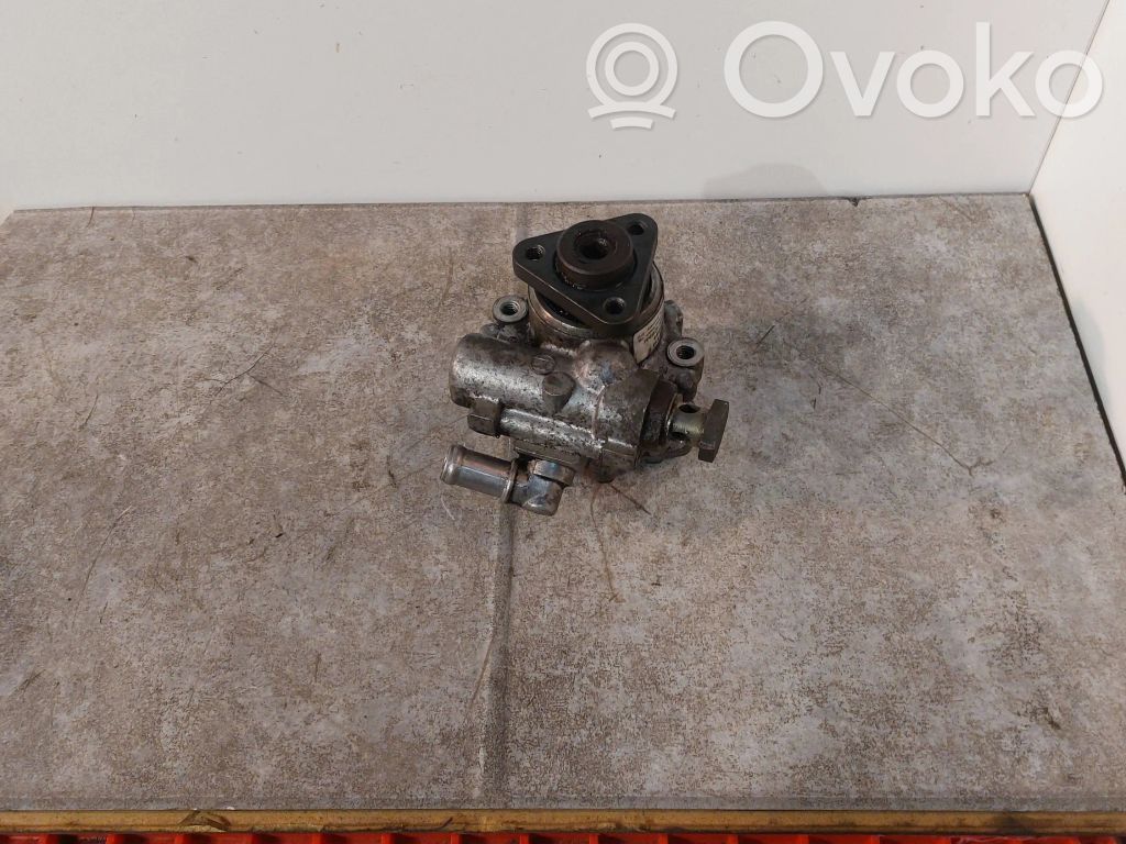 Audi A6 S6 C5 4B Servopumpe 
