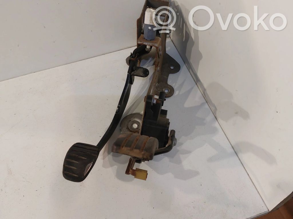 Renault Kangoo II Pedał gazu / przyspieszenia 