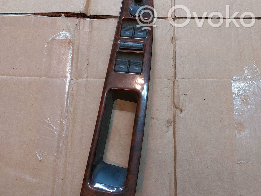 Electric window control switch   4D1959521