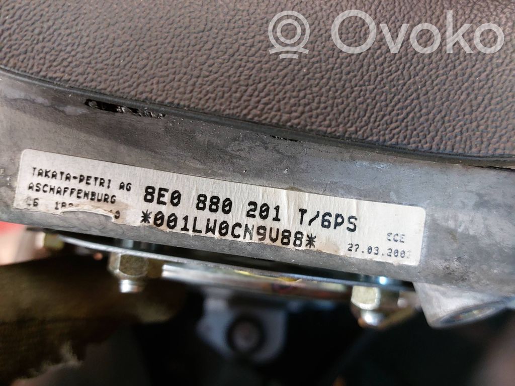 Audi A4 S4 B6 8E 8H Ohjauspyörä 