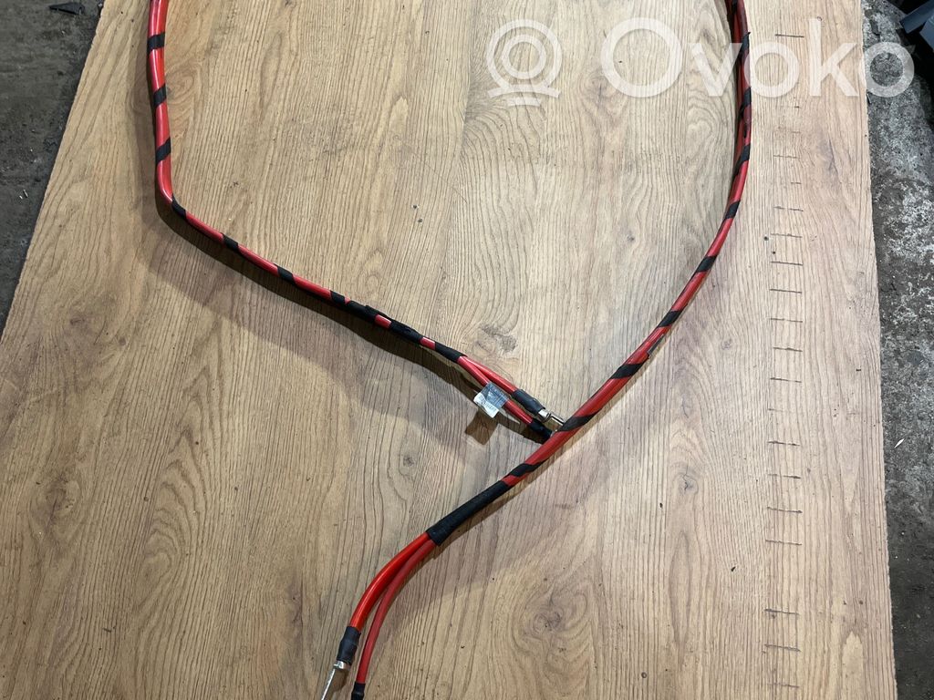 Positive cable (battery)   6904876,140157,FF003R