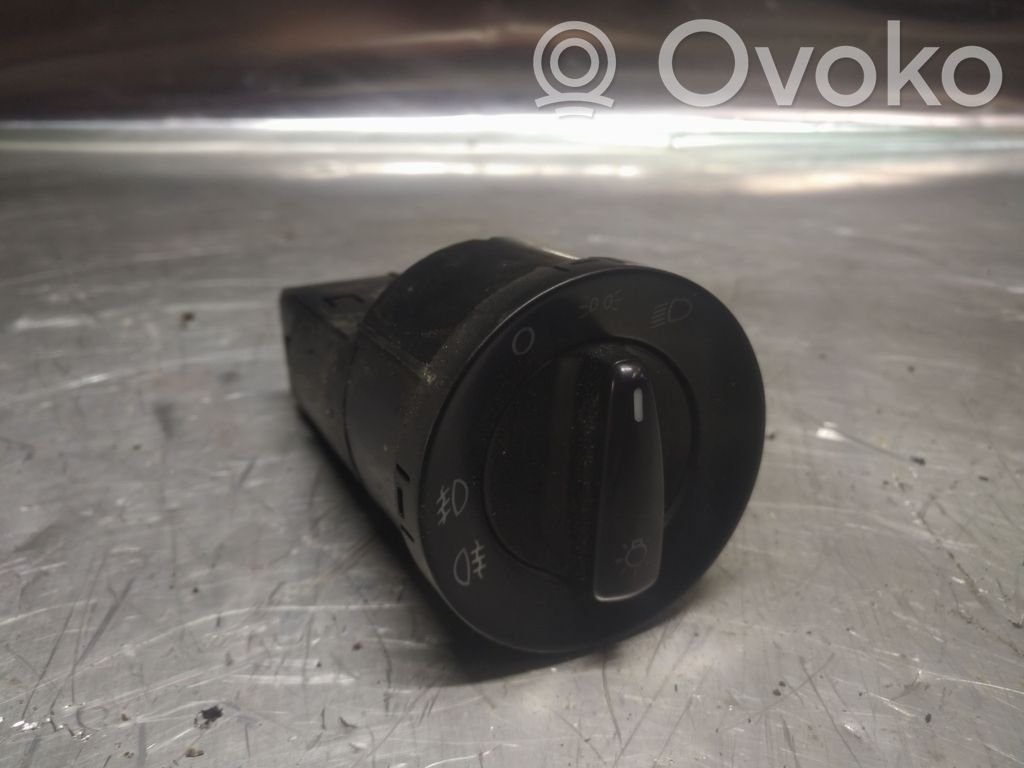 Skoda Superb B5 (3U) Light switch 