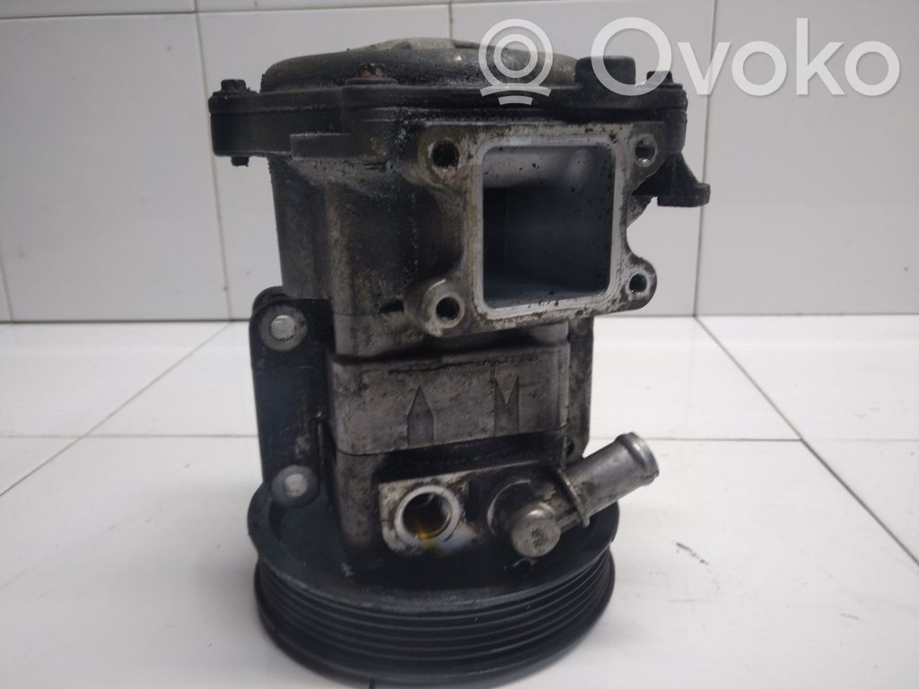 BMW 1 E81 E87 Power steering pump 