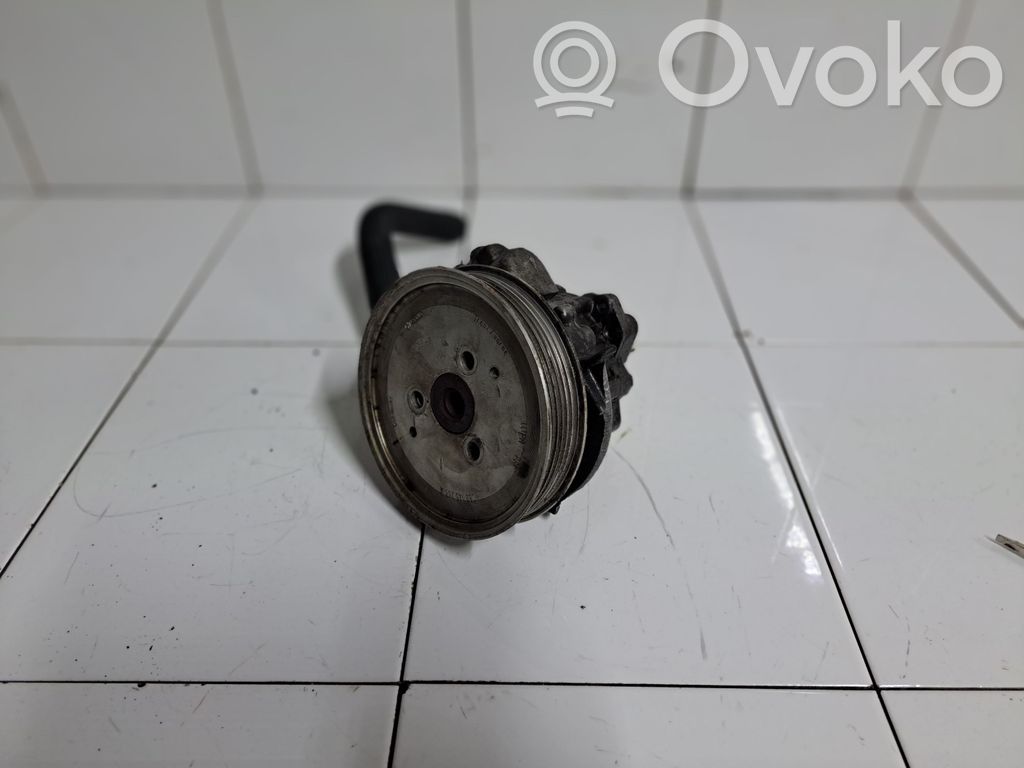Ohjaustehostimen pumppu   4FO145155A,7692955186