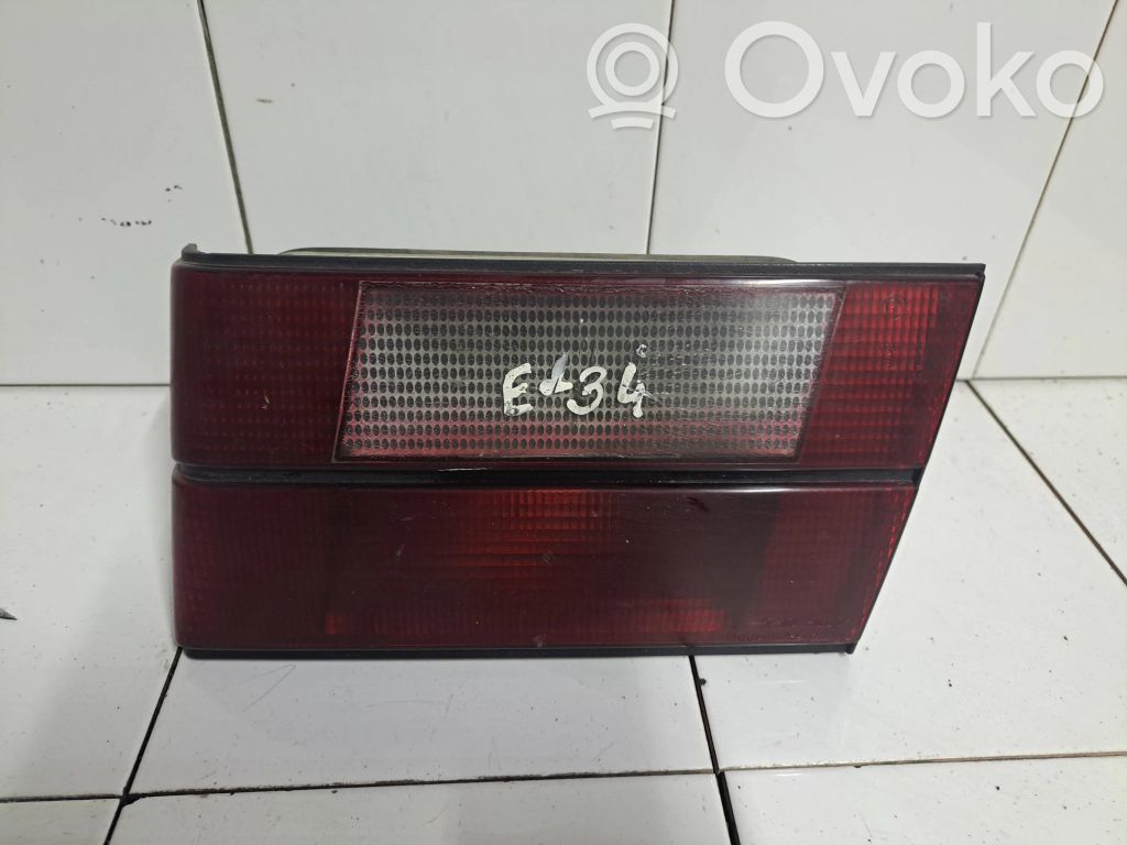 BMW 5 E34 Tailgate rear/tail lights 
