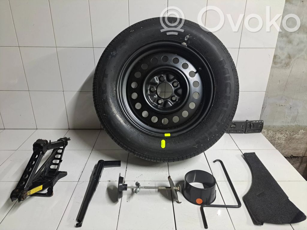 R16 rezerves ritenis