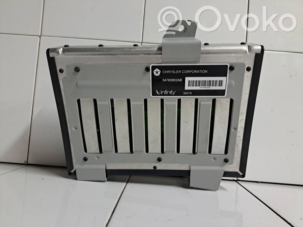 Chrysler 300M Amplificator sunet 
