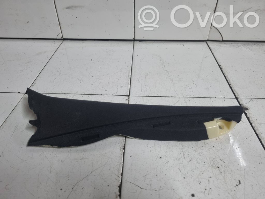 (C) pillar trim   7049902