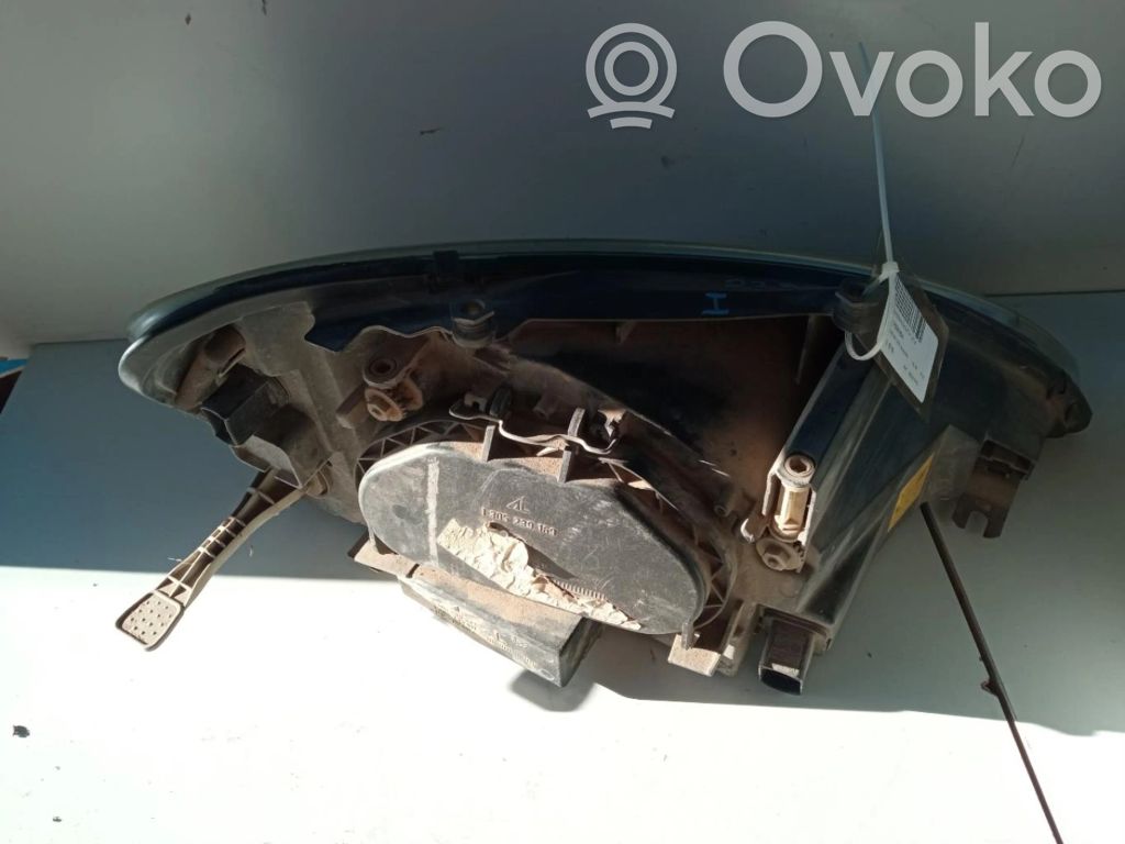 Ford Galaxy Headlight/headlamp 