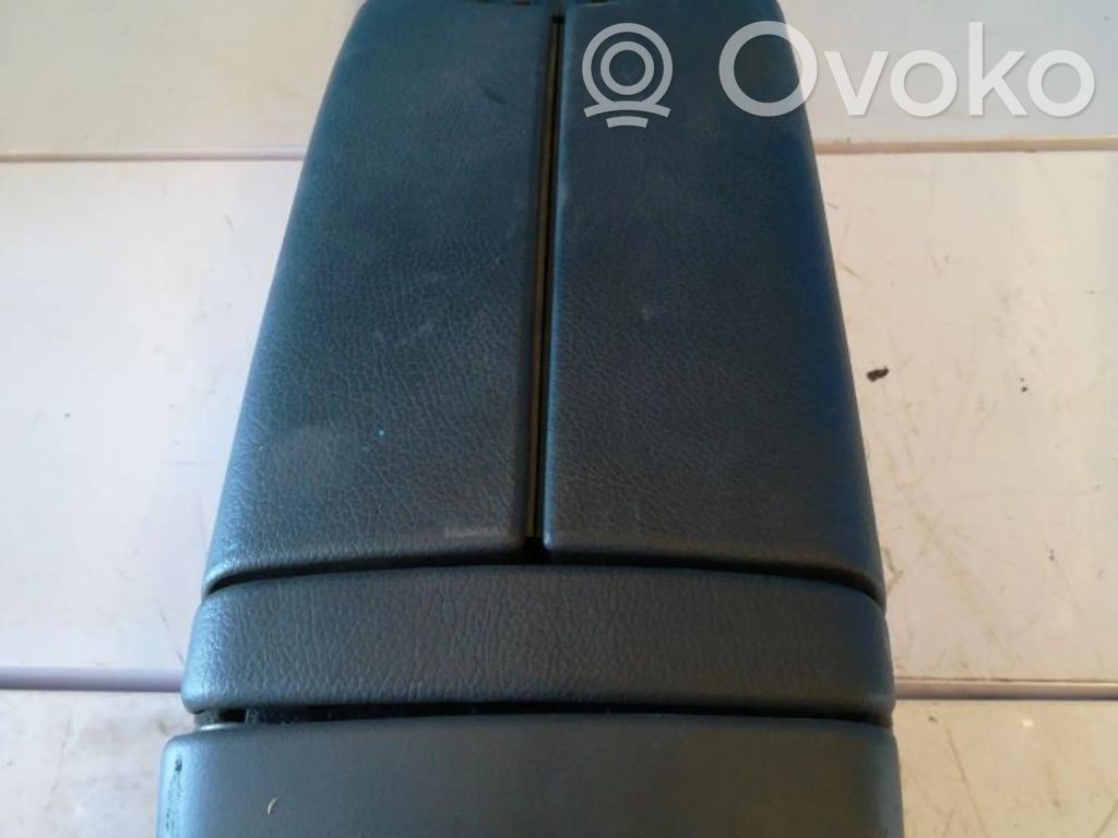 Mercedes-Benz E W211 Rear seat armrest 