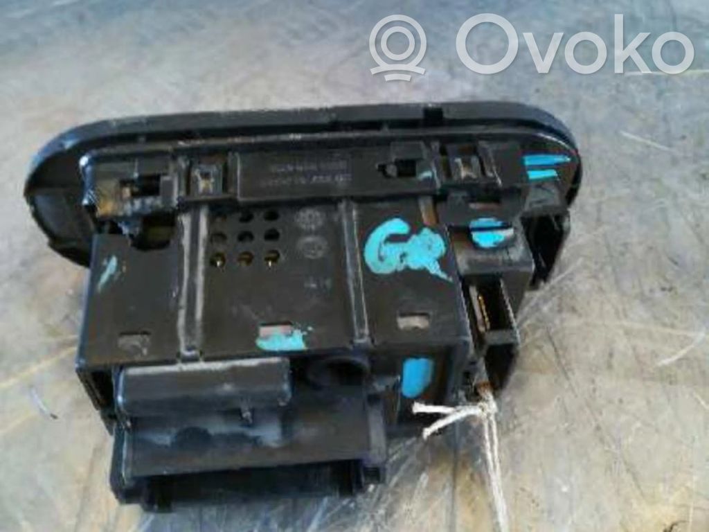 Lichtschalter   7M2941531B