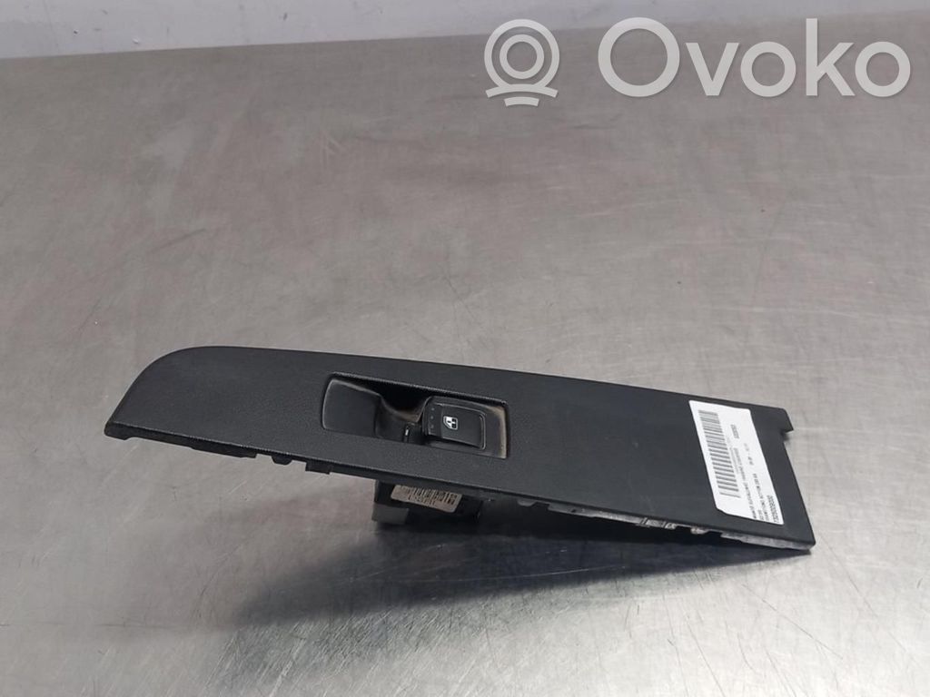 SsangYong Actyon sports I Electric window control switch 