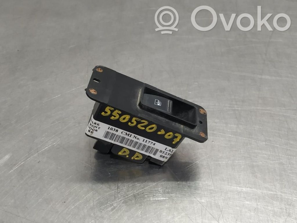 Cadillac STS Electric window control switch 