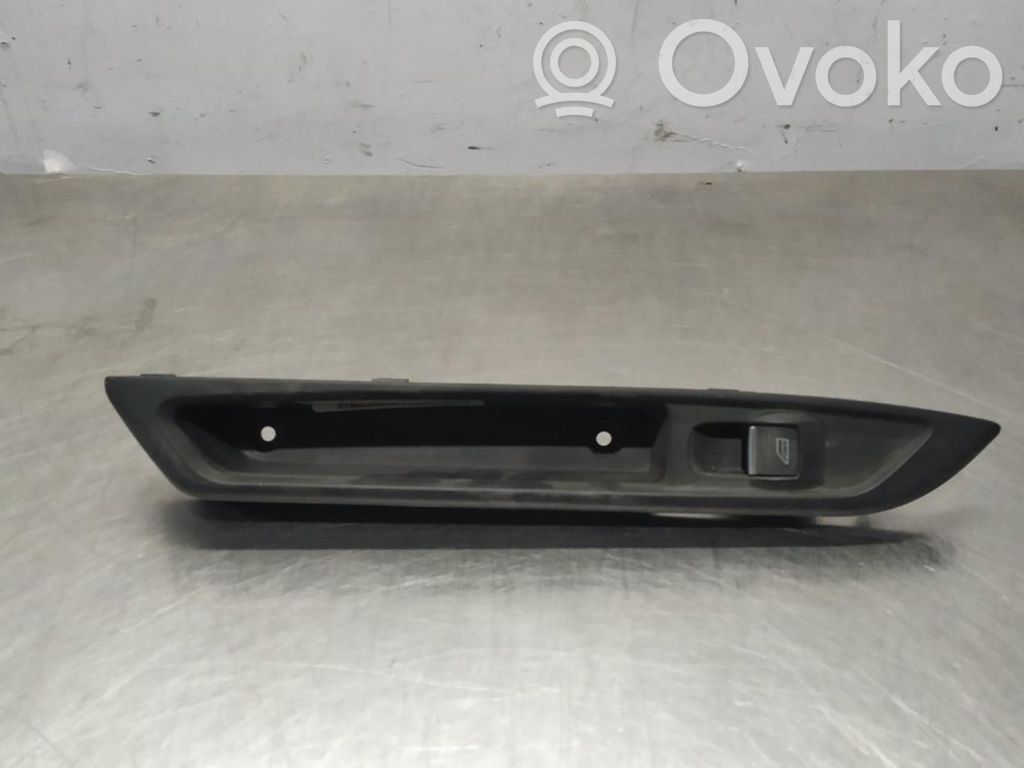 Ford B-MAX Elektrisko logu slēdzis 