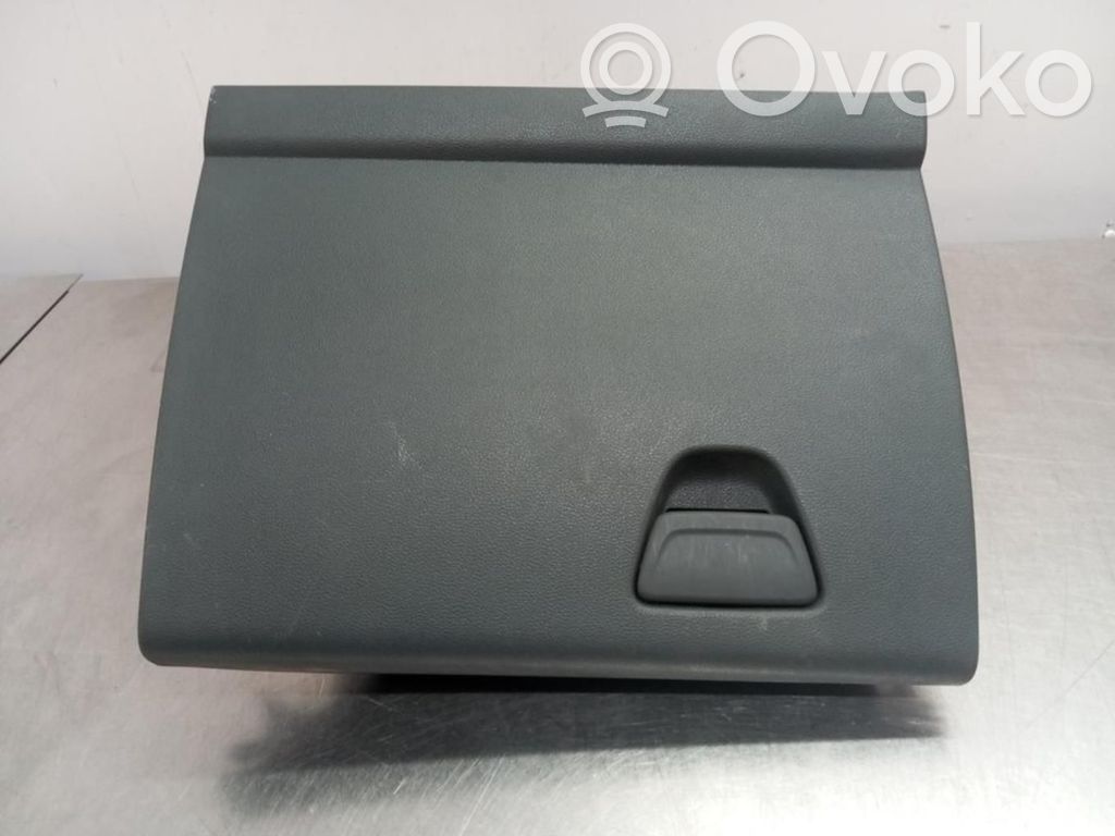 Ford C-MAX II Guantera 