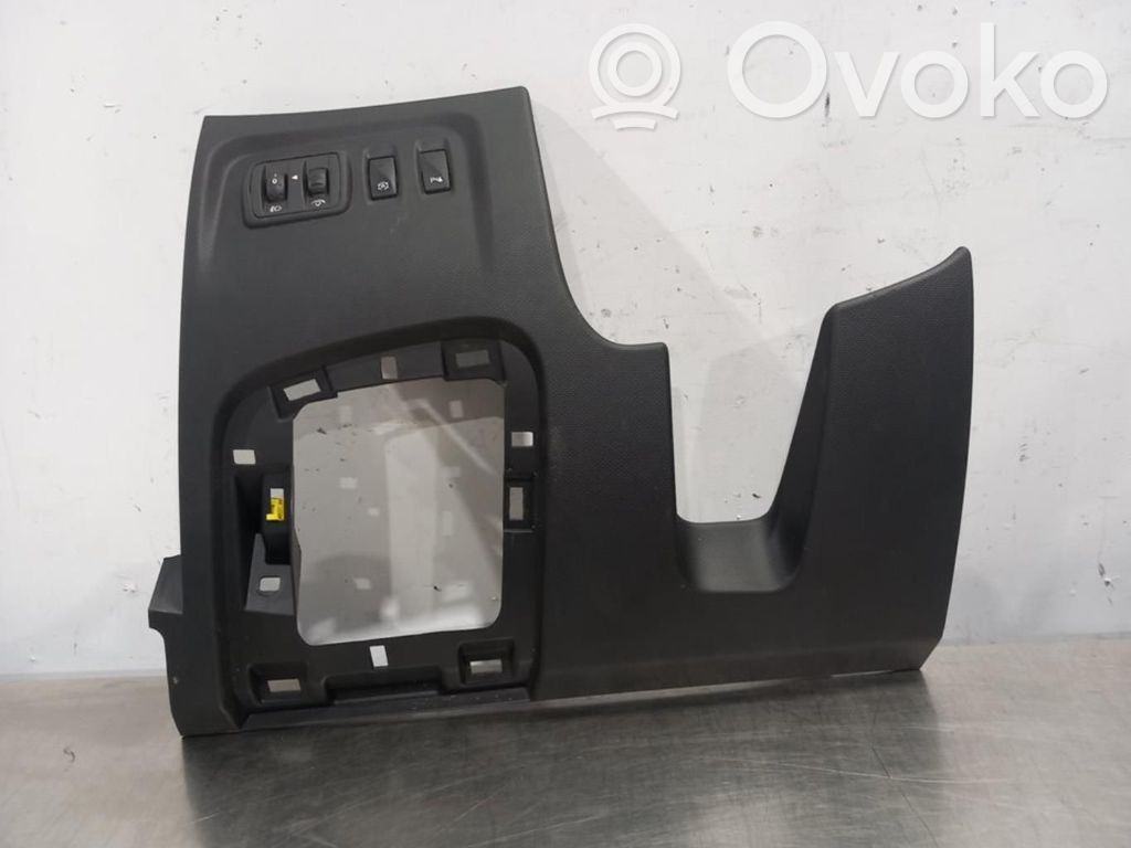 Renault Captur Moldura inferior 