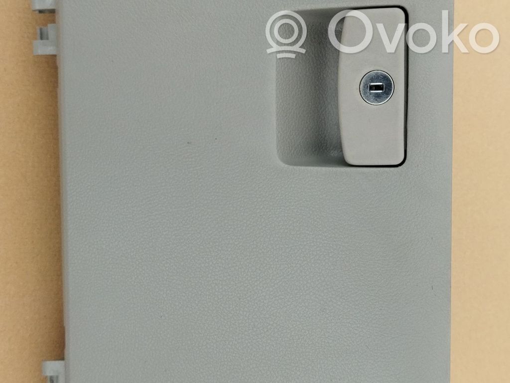 Subaru Forester SJ Tapa/cubierta de la guantera 