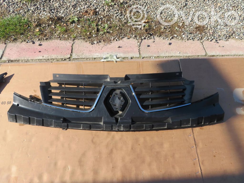 Renault Trafic II (X83) Atrapa chłodnicy / Grill 
