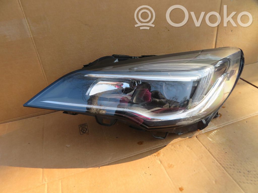 Opel Astra K Phare frontale 
