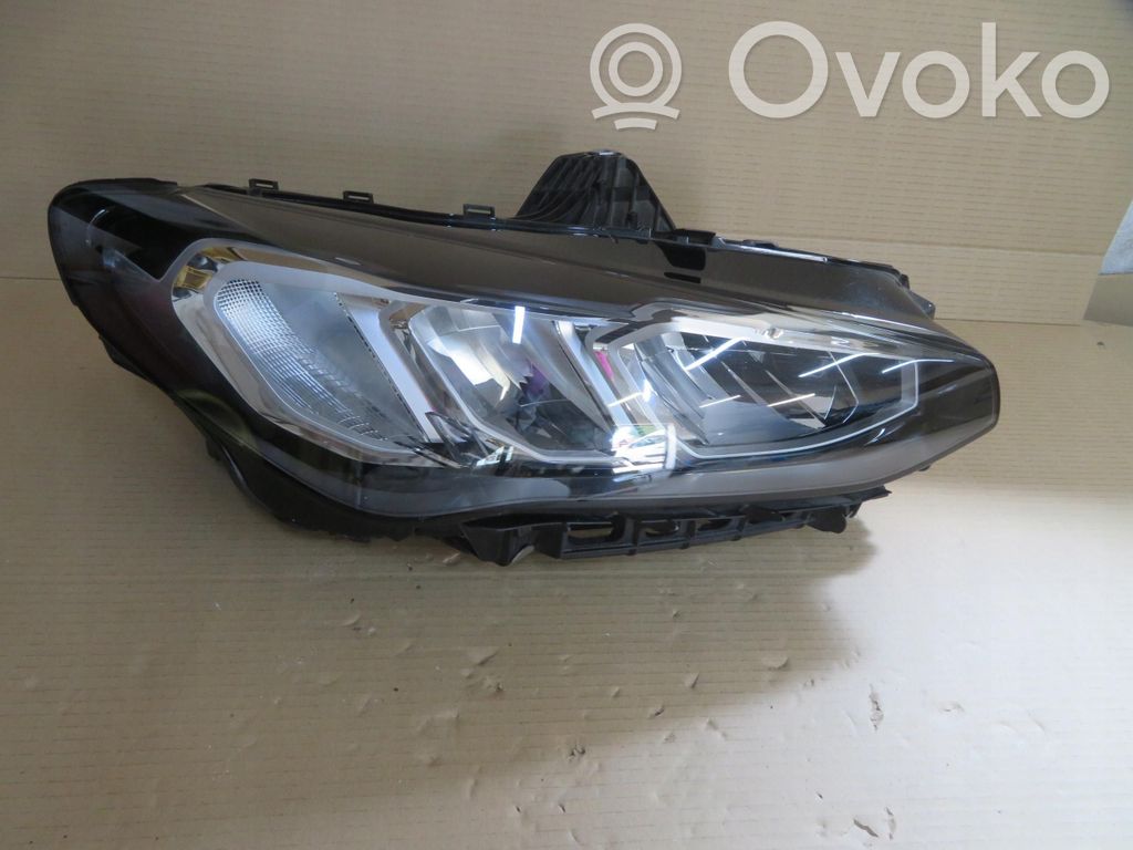 BMW 2 Active Tourer U06 Phare frontale 
