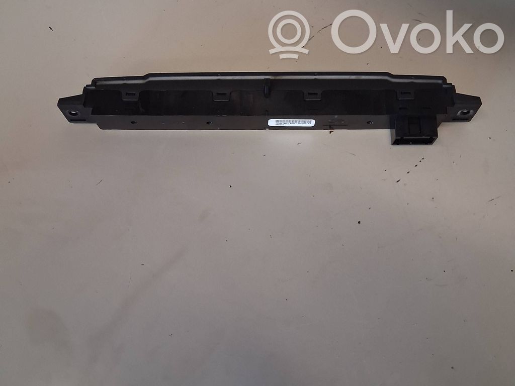 Land Rover Range Rover Sport L320 Przycisk świateł awaryjnych 