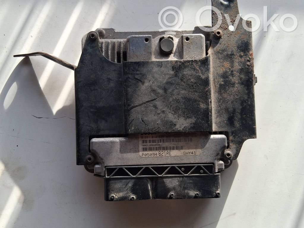 Engine control unit/module   0281014579,P05094821AE,T00ED1858A0348