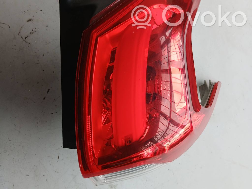 Peugeot 2008 I Lampă spate în caroserie 