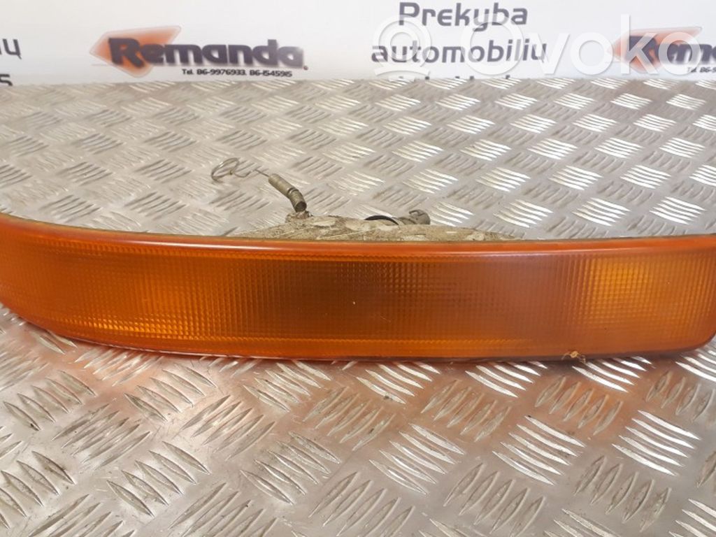 Front indicator light   38230748