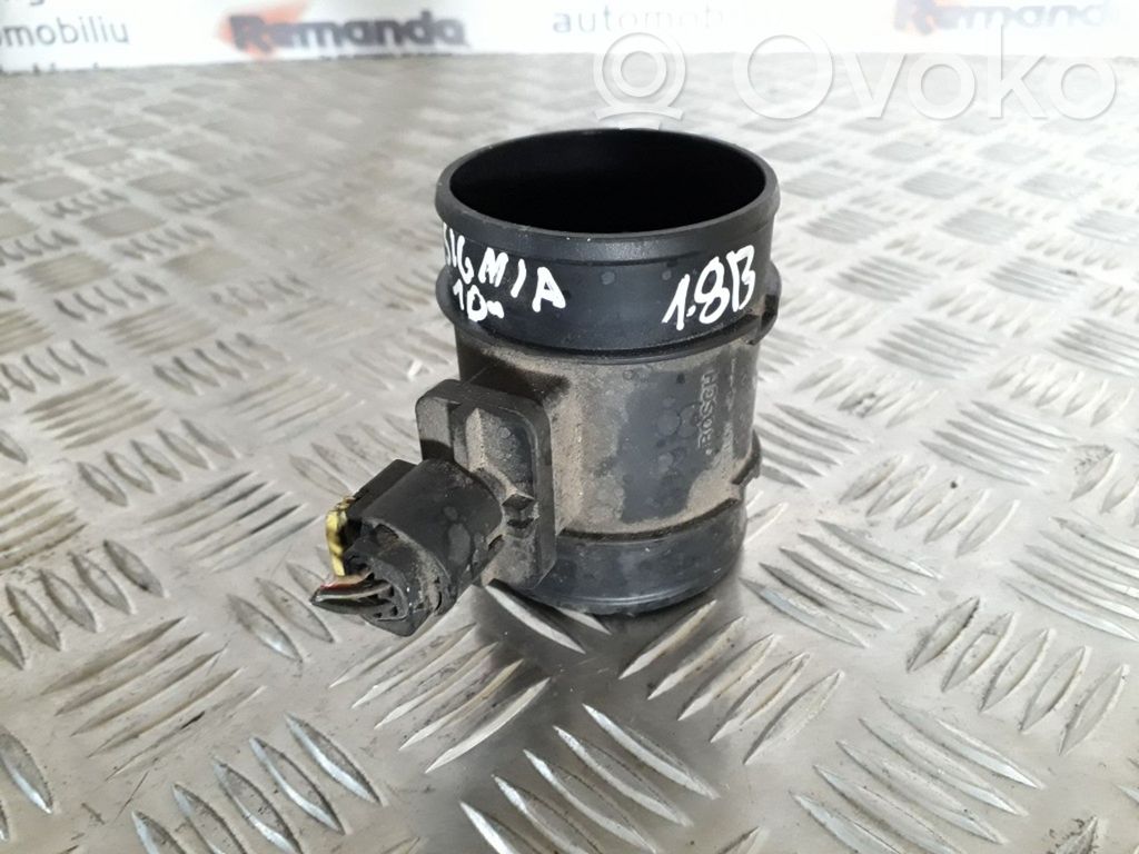 Opel Insignia A Przepływomierz masowy powietrza MAF 