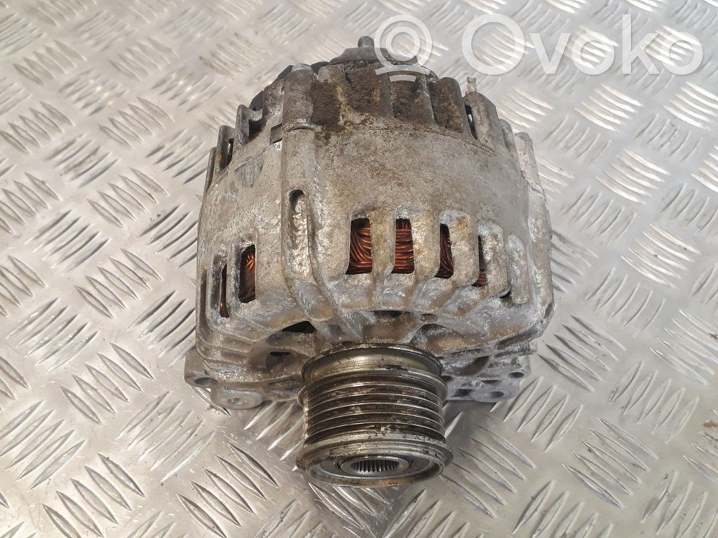 Alternador