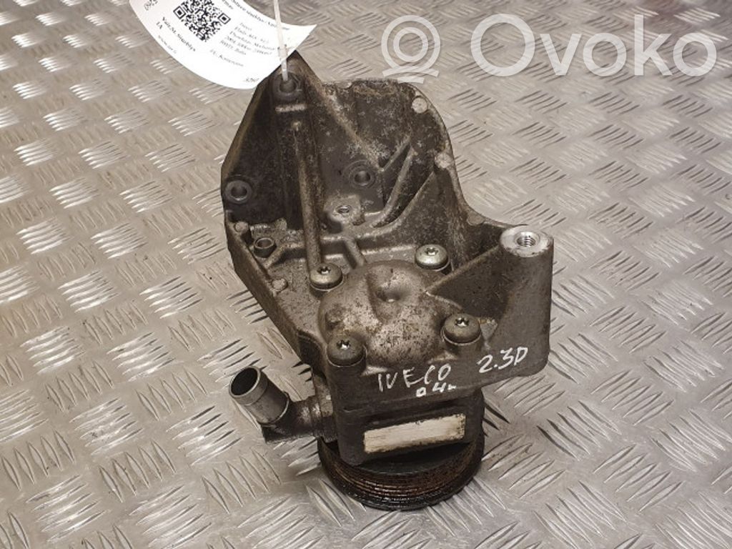 Iveco Daily 30.8 - 9 Servopumpe 