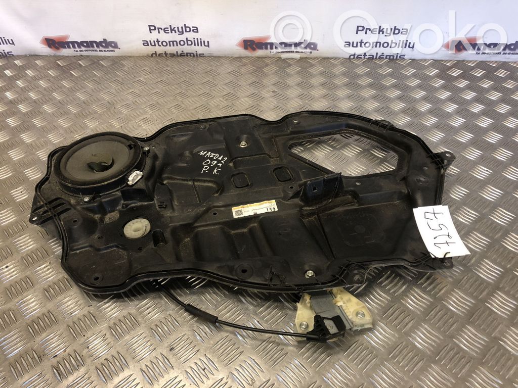 Mazda 2 Front door manual window regulator 