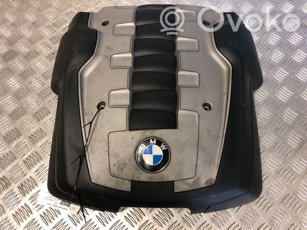 BMW 7 E65 E66 Variklio dangtis (apdaila) 