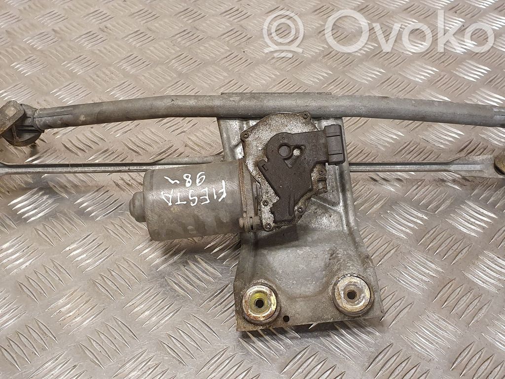 Ford Fiesta Wischergestänge Wischermotor vorne 