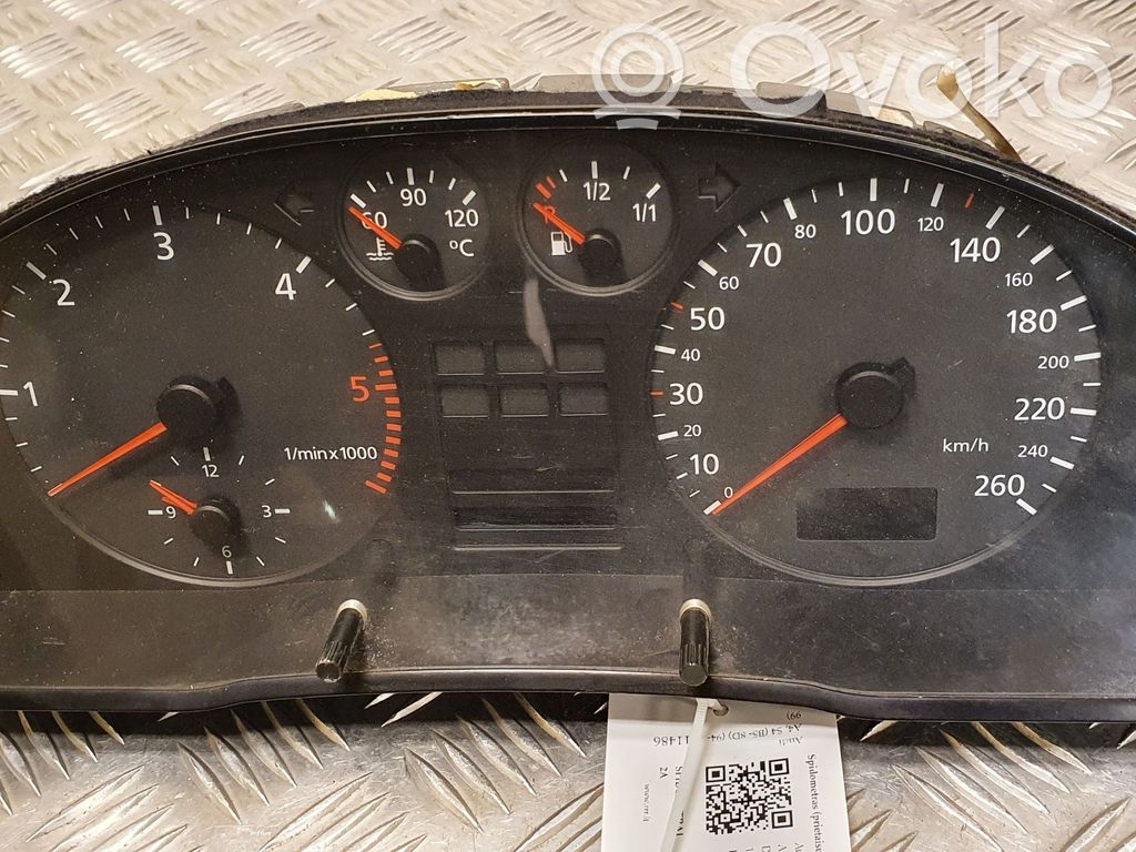 Audi A4 S4 B5 8D Vitezometru (grup de instrumente) 