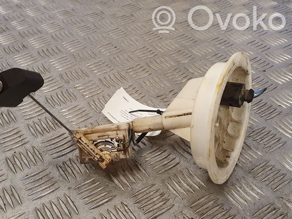 Audi A6 S6 C5 4B Sensor de nivel de combustible 